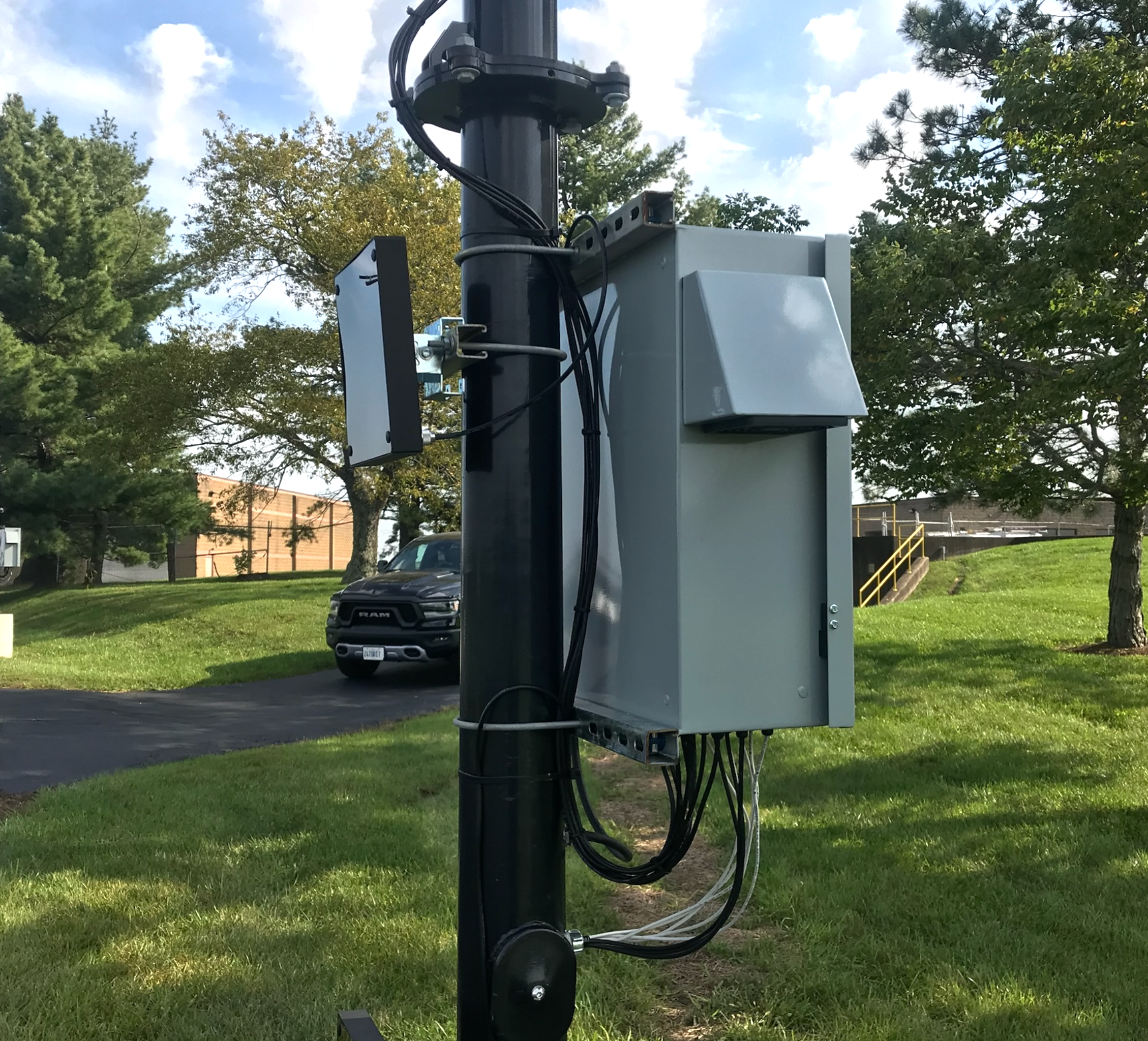 Industrial Enclosures for AutoID Installation